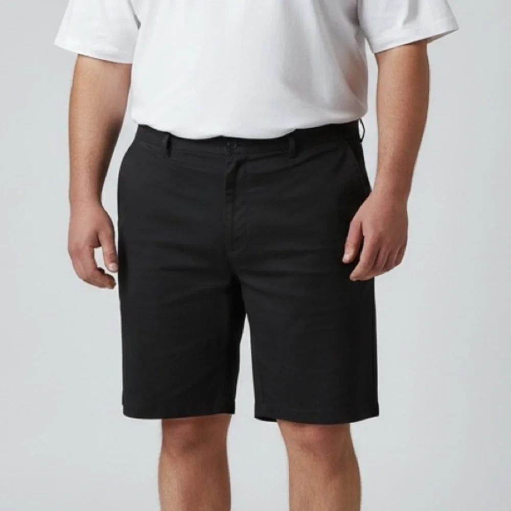 Geoffrey Beene Navy 8” Flat Front Shorts Size: 40